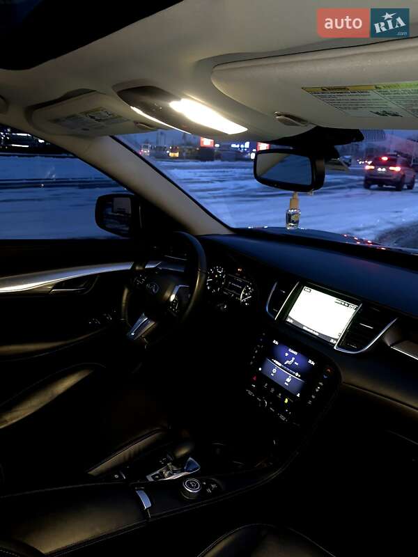 Позашляховик / Кросовер Infiniti QX50 2018 в Києві