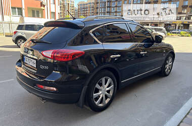 Внедорожник / Кроссовер Infiniti QX50 2014 в Вишневом