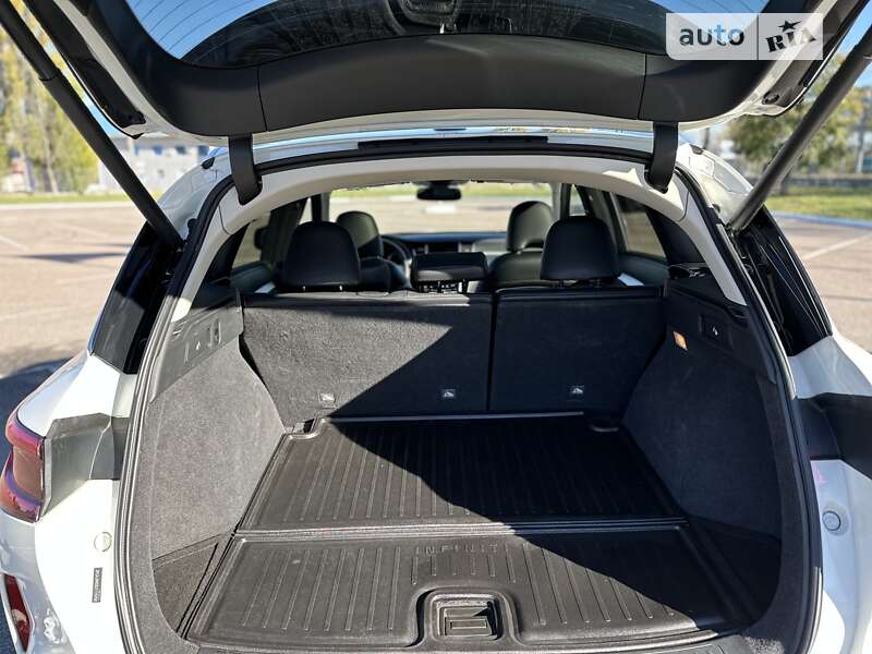 Позашляховик / Кросовер Infiniti QX50 2020 в Житомирі