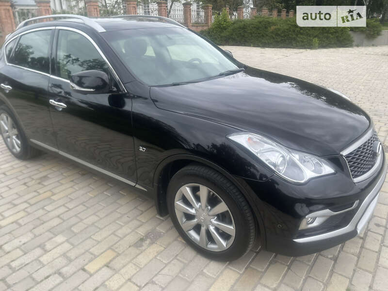 Внедорожник / Кроссовер Infiniti QX50 2017 в Белой Церкви