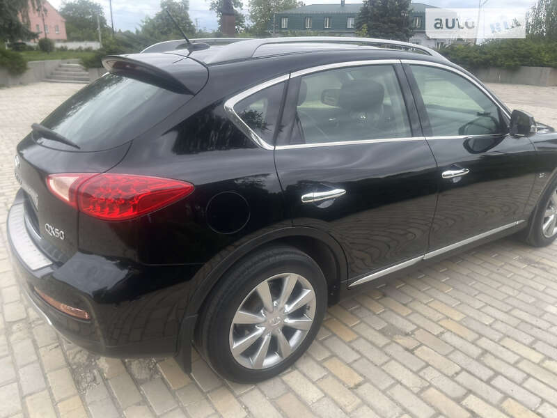 Внедорожник / Кроссовер Infiniti QX50 2017 в Белой Церкви