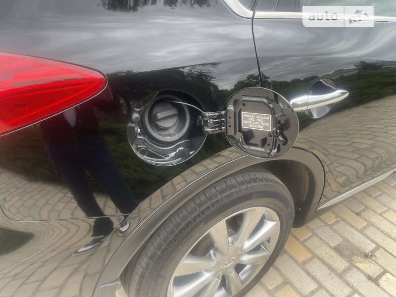 Внедорожник / Кроссовер Infiniti QX50 2017 в Белой Церкви