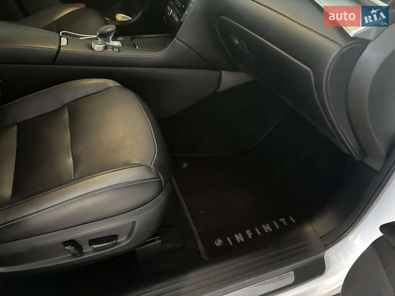 Позашляховик / Кросовер Infiniti QX50 2018 в Полтаві