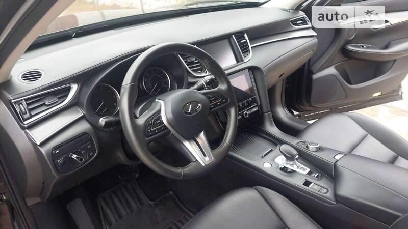 Внедорожник / Кроссовер Infiniti QX50 2019 в Змиеве фото 9 Внедорожник / Кроссовер Infiniti QX50 2019 в Змиеве