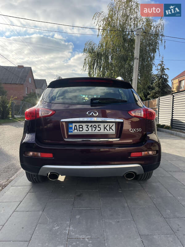 Позашляховик / Кросовер Infiniti QX50 2016 в Вінниці