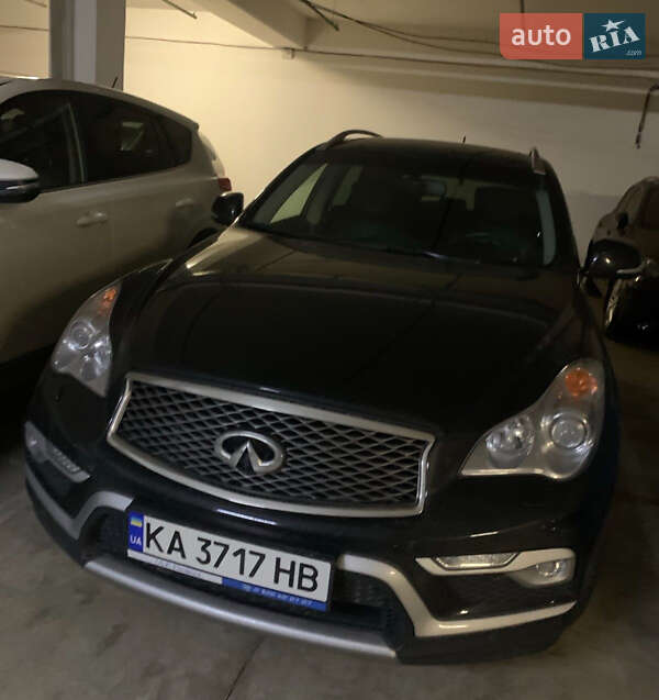 Внедорожник / Кроссовер Infiniti QX50 2016 в Киеве