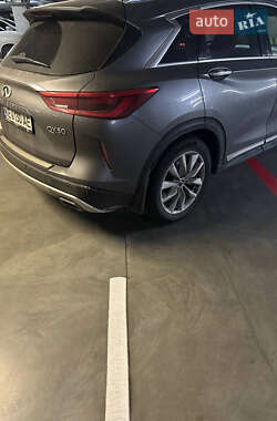 Внедорожник / Кроссовер Infiniti QX50 2018 в 