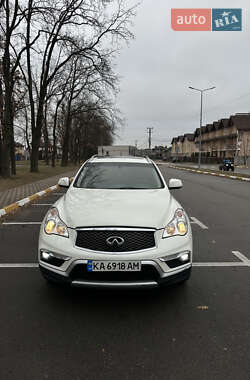 Внедорожник / Кроссовер Infiniti QX50 2015 в 