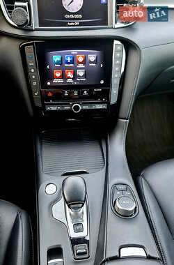 Внедорожник / Кроссовер Infiniti QX50 2018 в 