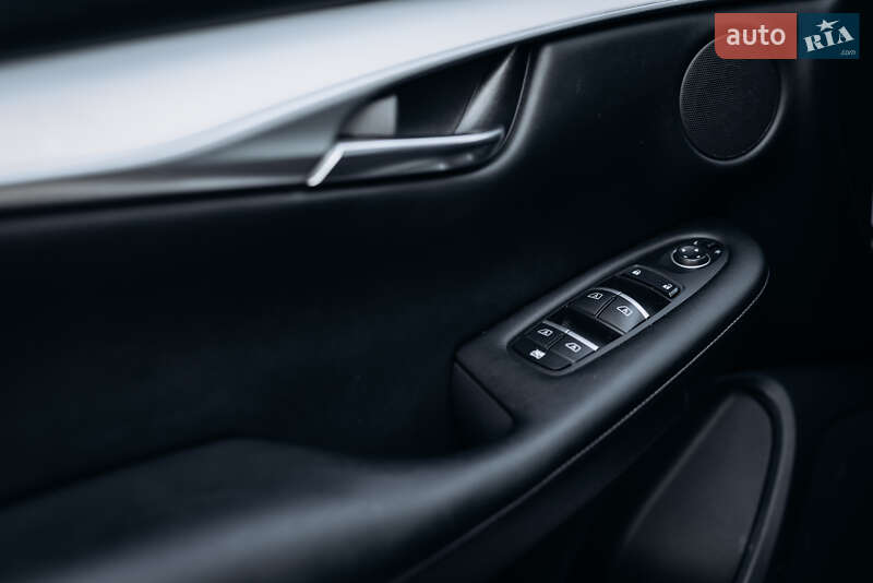 Позашляховик / Кросовер Infiniti QX50 2018 в Києві