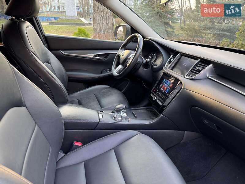 Внедорожник / Кроссовер Infiniti QX50 2019 в Киеве
