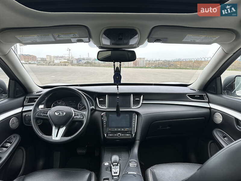 Внедорожник / Кроссовер Infiniti QX50 2018 в Одессе
