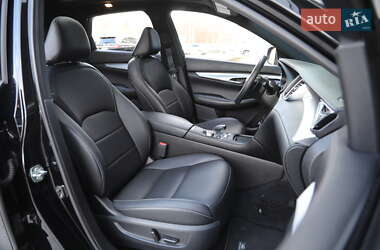 Внедорожник / Кроссовер Infiniti QX50 2020 в 