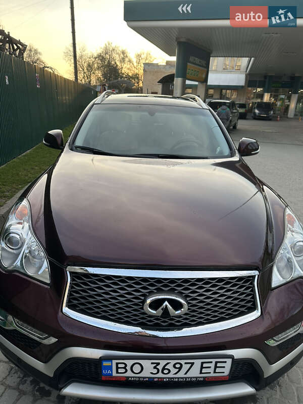 Внедорожник / Кроссовер Infiniti QX50 2017 в Тернополе