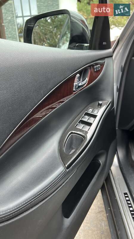 Внедорожник / Кроссовер Infiniti QX50 2017 в Киеве