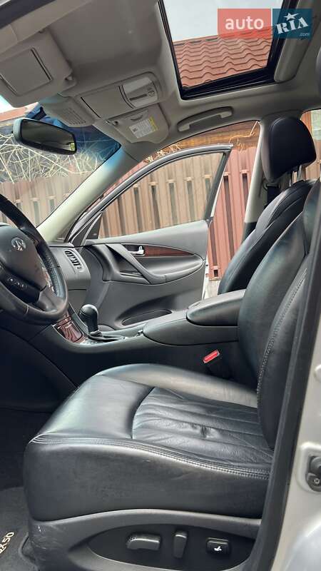 Внедорожник / Кроссовер Infiniti QX50 2017 в Киеве