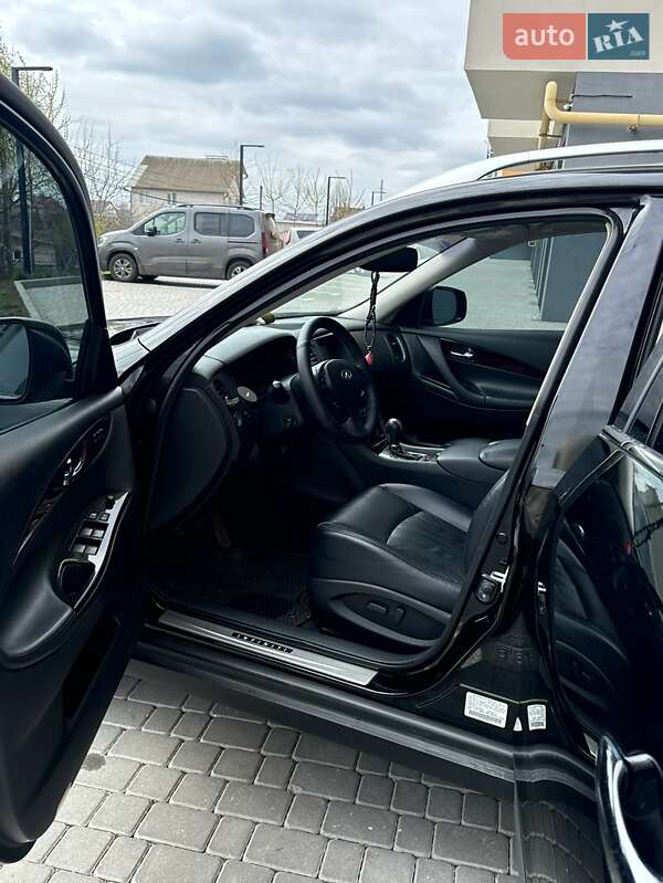 Внедорожник / Кроссовер Infiniti QX50 2017 в Виннице