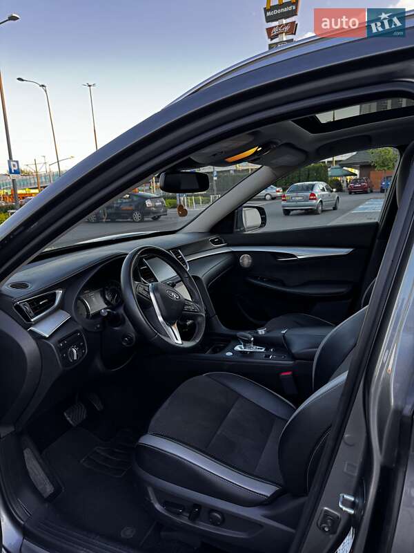 Внедорожник / Кроссовер Infiniti QX50 2018 в Киеве