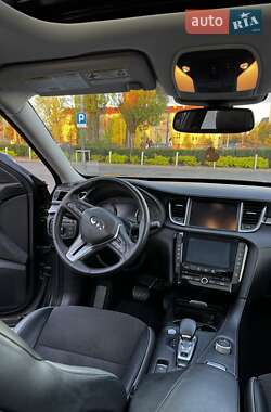 Внедорожник / Кроссовер Infiniti QX50 2018 в 
