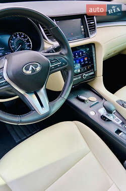 Внедорожник / Кроссовер Infiniti QX50 2019 в 