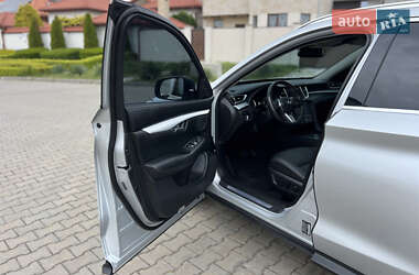 Позашляховик / Кросовер Infiniti QX50 2020 в 