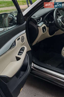 Внедорожник / Кроссовер Infiniti QX50 2019 в 