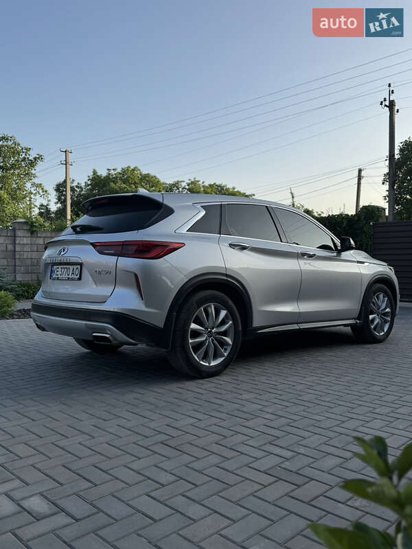 Позашляховик / Кросовер Infiniti QX50 2020 в Кам'янському