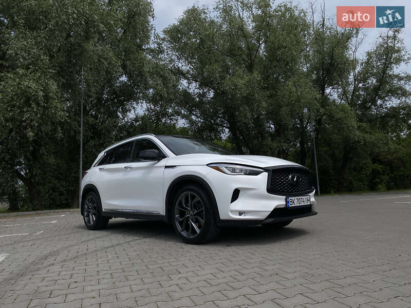 Внедорожник / Кроссовер Infiniti QX50 2019 в Хмельницком