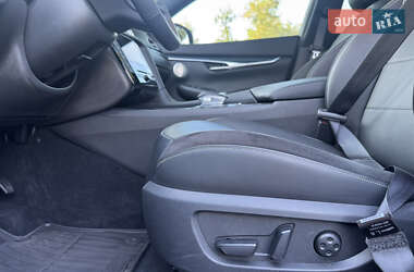Позашляховик / Кросовер Infiniti QX50 2023 в 