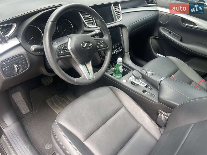 Внедорожник / Кроссовер Infiniti QX50 2020 в Кременчуге