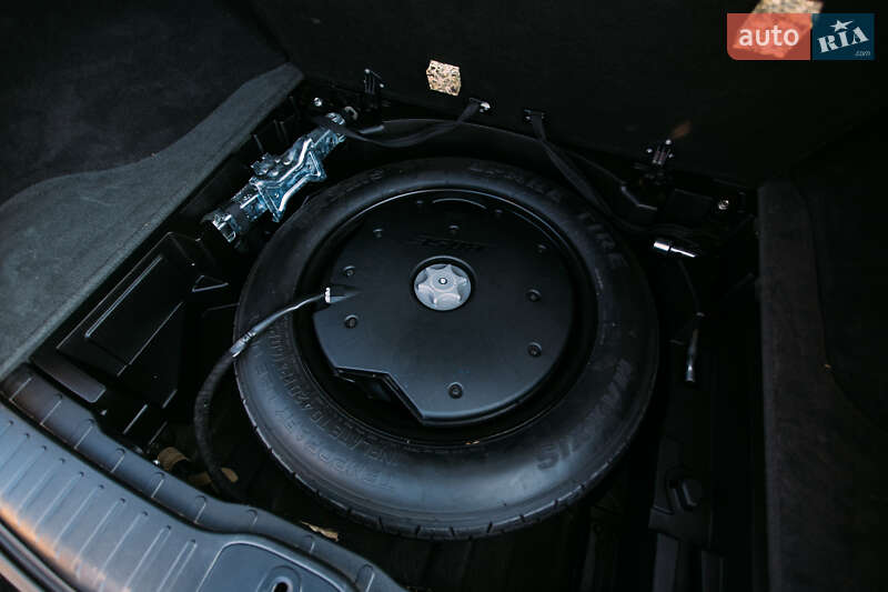 Внедорожник / Кроссовер Infiniti QX50 2017 в Ивано-Франковске