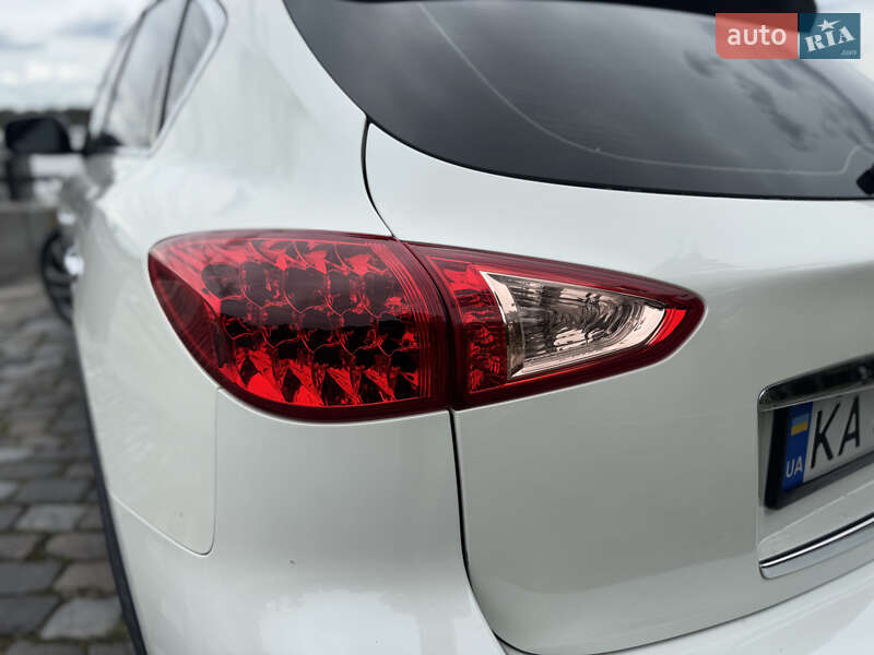 Внедорожник / Кроссовер Infiniti QX50 2017 в Жмеринке