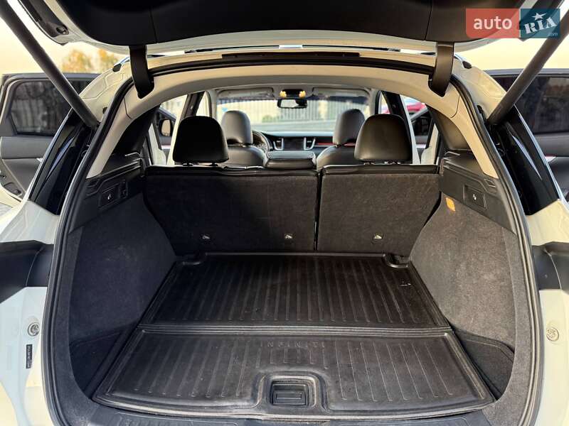 Внедорожник / Кроссовер Infiniti QX50 2019 в Днепре