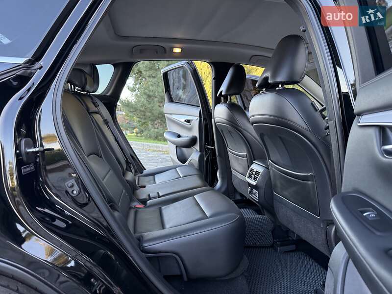 Позашляховик / Кросовер Infiniti QX50 2019 в Києві фото 132 Позашляховик / Кросовер Infiniti QX50 2019 в Києві