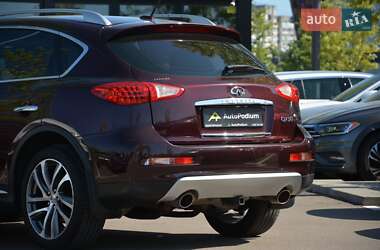 Внедорожник / Кроссовер Infiniti QX50 2016 в 