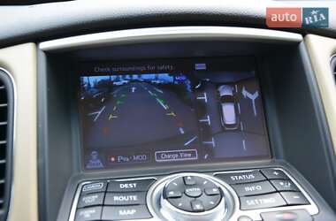 Внедорожник / Кроссовер Infiniti QX50 2016 в 