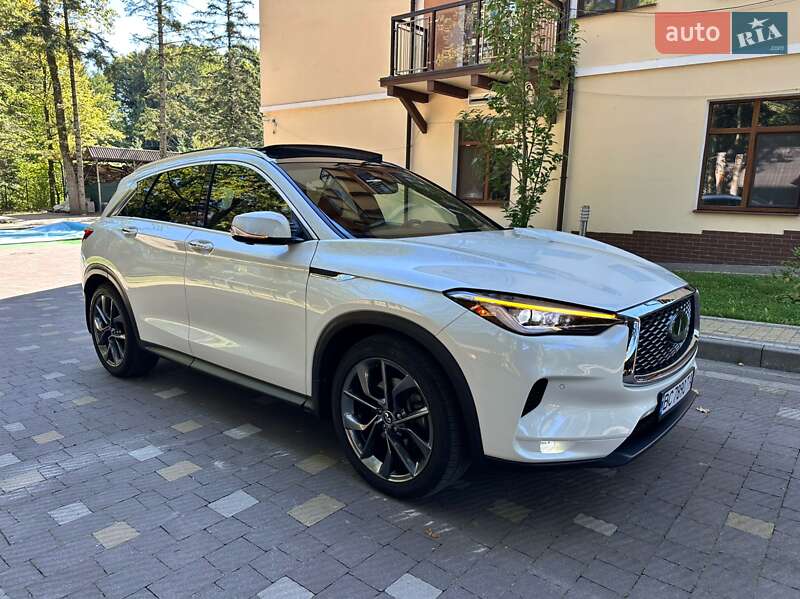 Внедорожник / Кроссовер Infiniti QX50 2018 в 