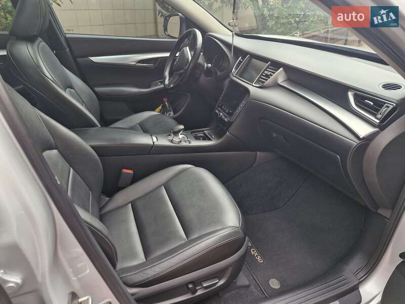 Внедорожник / Кроссовер Infiniti QX50 2018 в Виннице фото 2 Внедорожник / Кроссовер Infiniti QX50 2018 в Виннице