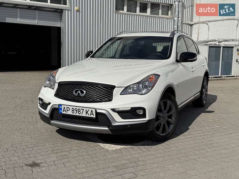 Внедорожник / Кроссовер Infiniti QX50 2016 в Запорожье