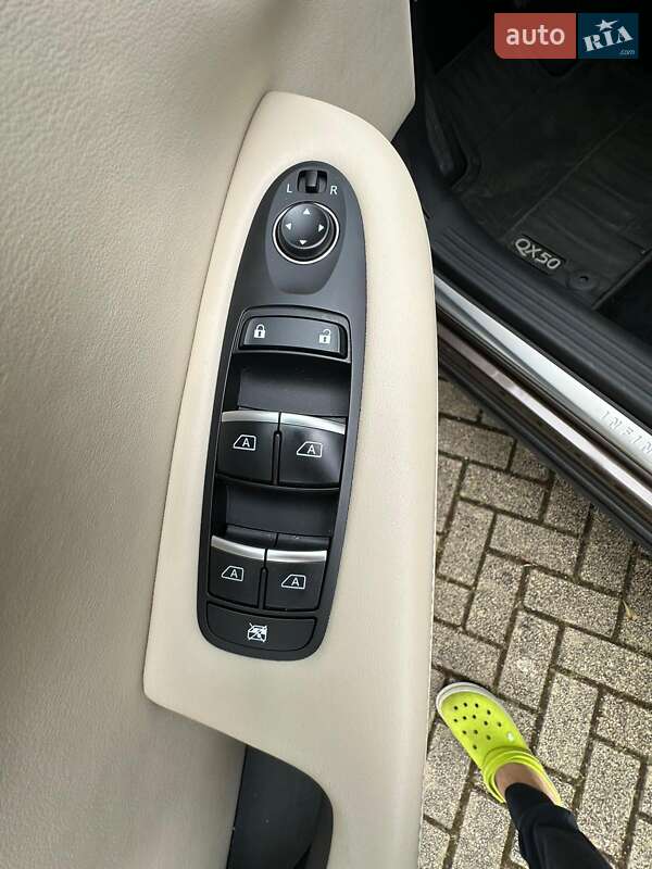 Внедорожник / Кроссовер Infiniti QX50 2019 в Киеве
