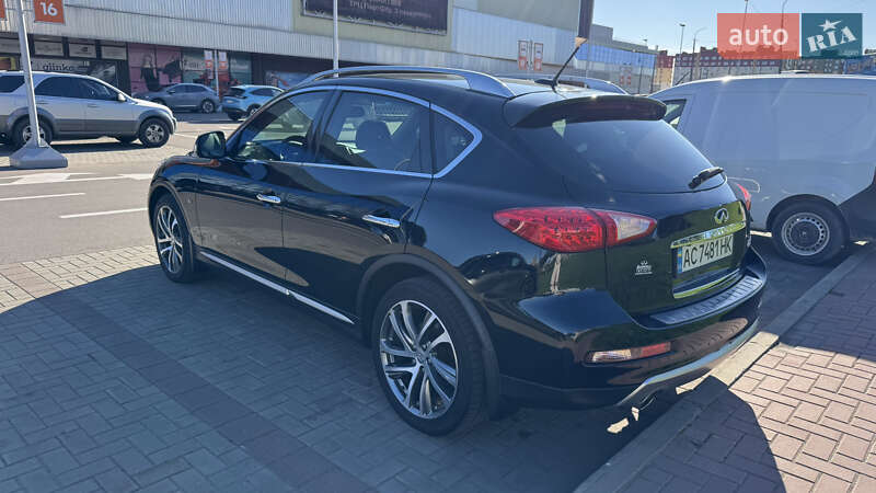 Внедорожник / Кроссовер Infiniti QX50 2017 в Маневичах