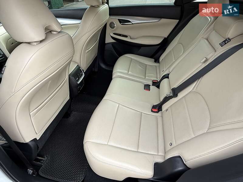 Внедорожник / Кроссовер Infiniti QX50 2018 в Киеве