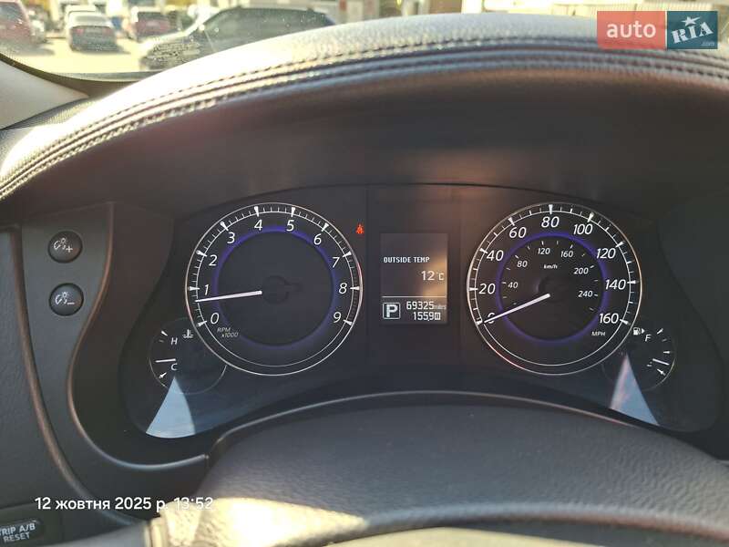 Внедорожник / Кроссовер Infiniti QX50 2016 в Золотоноше