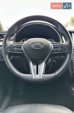 Внедорожник / Кроссовер Infiniti QX50 2019 в 