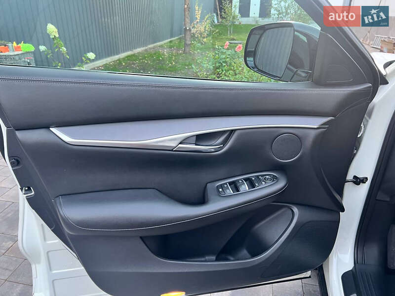 Внедорожник / Кроссовер Infiniti QX50 2018 в Киеве