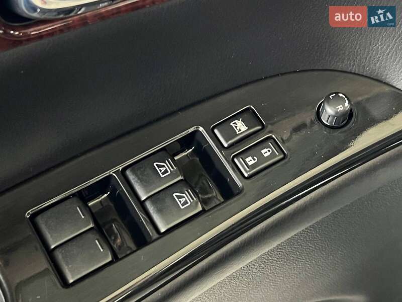 Позашляховик / Кросовер Infiniti QX50 2016 в Одесі