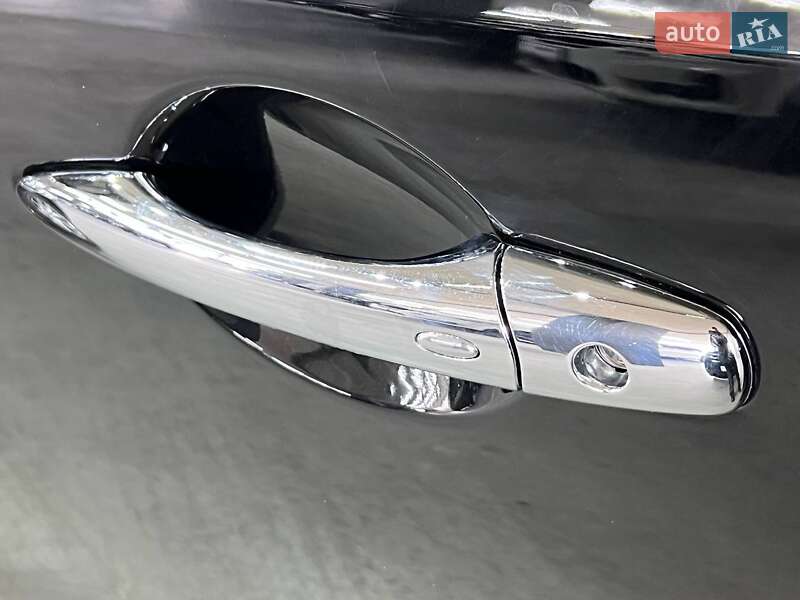 Позашляховик / Кросовер Infiniti QX50 2016 в Одесі