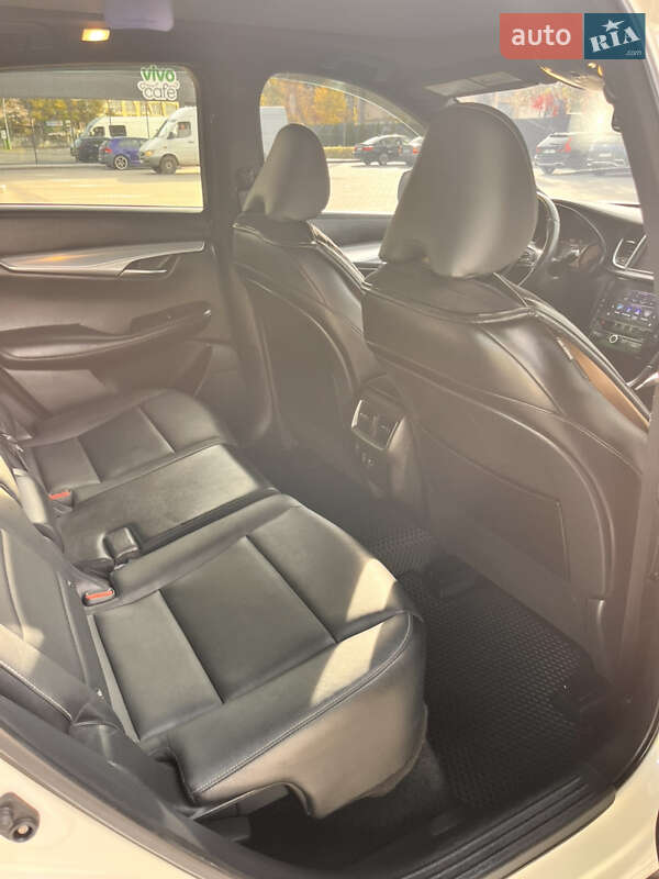 Внедорожник / Кроссовер Infiniti QX50 2019 в Одессе фото 25 Внедорожник / Кроссовер Infiniti QX50 2019 в Одессе