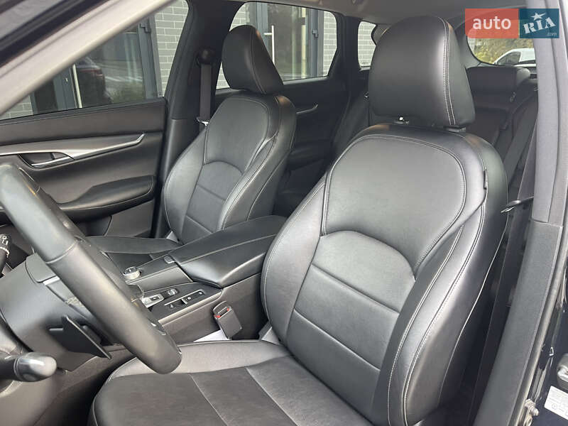 Внедорожник / Кроссовер Infiniti QX50 2018 в Ужгороде