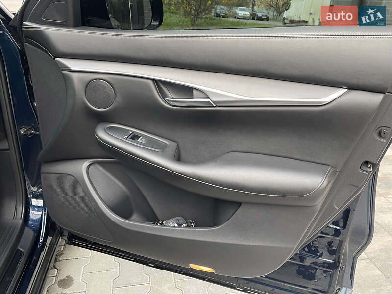 Внедорожник / Кроссовер Infiniti QX50 2018 в Ужгороде